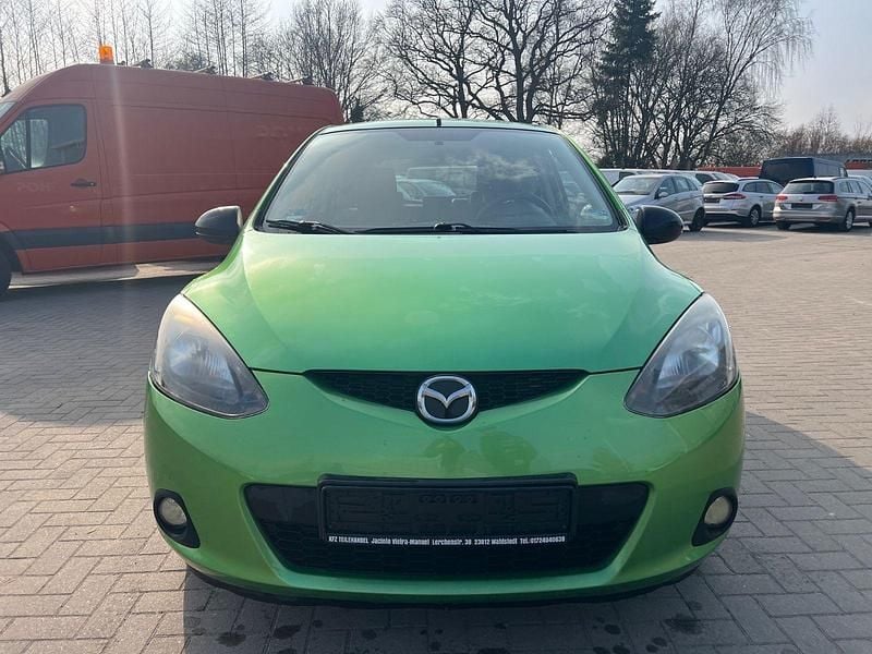 Gebraucht Mazda 2 Impuls 75 PS (55 kW) 2009 Grün Kleinwagen
