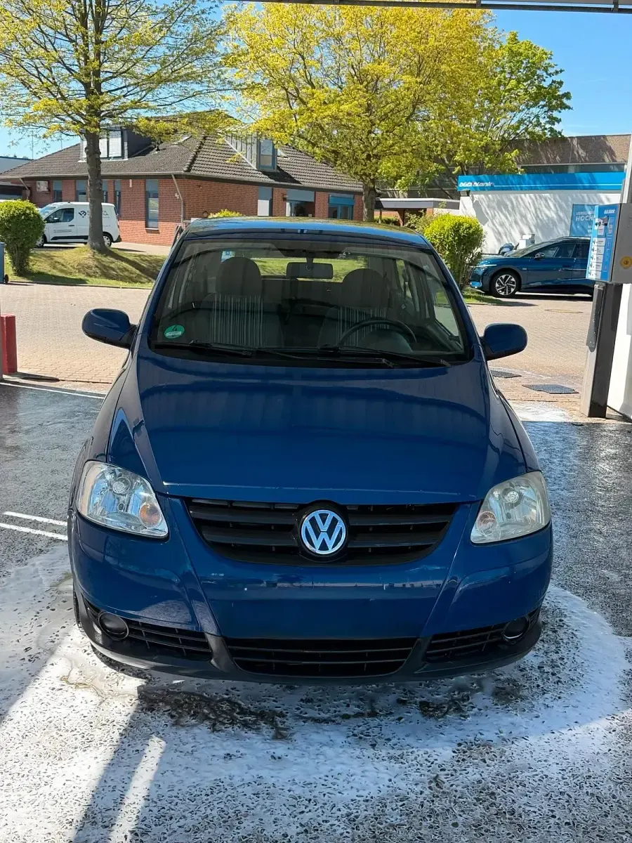 Second-hand VW Fox 54 CP (39 kW) 2007 Albastru Hatchback