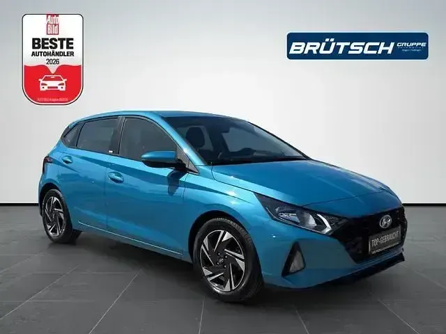 Gebraucht Hyundai i20 Select 101 PS (74 kW) 2021 Blau Kleinwagen