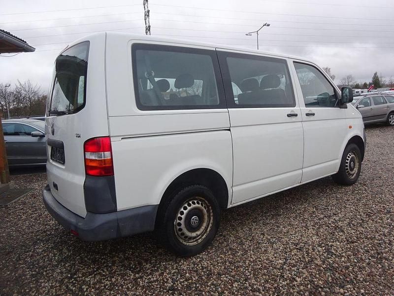 Second-hand VW Transporter 102 CP (75 kW) 2006 Alb Van