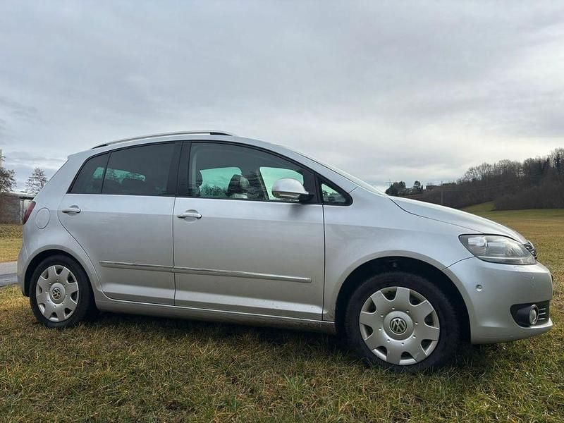 Gebraucht VW Golf Plus Cross 160 PS (117 kW) 2012 Grau Van / Kleinbus