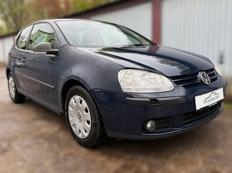 Gebraucht VW Golf V Trendline 140 PS (102 kW) 2007 Blau Limousine