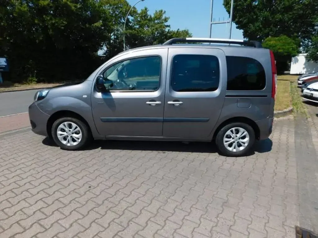 Gebraucht Renault Kangoo LIMITED 114 PS (83 kW) 2015 Grau Van / Kleinbus