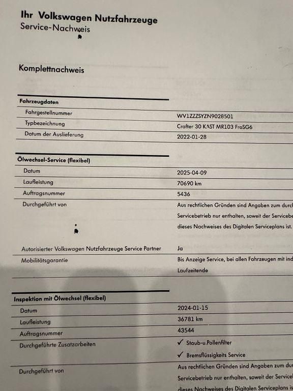 Gebraucht VW Crafter 140 PS (102 kW) 2022 Blau Van