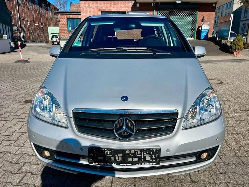 Gebraucht Mercedes A170 116 PS (85 kW) 2009 Silber Kleinwagen