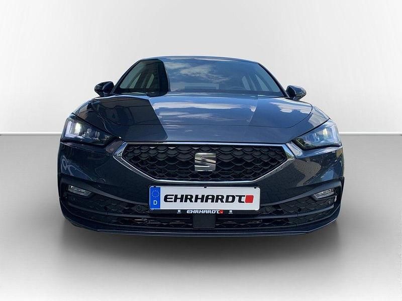 Neu Seat Leon Style 150 PS (110 kW) 2025 Magnetic grau metallic Limousine