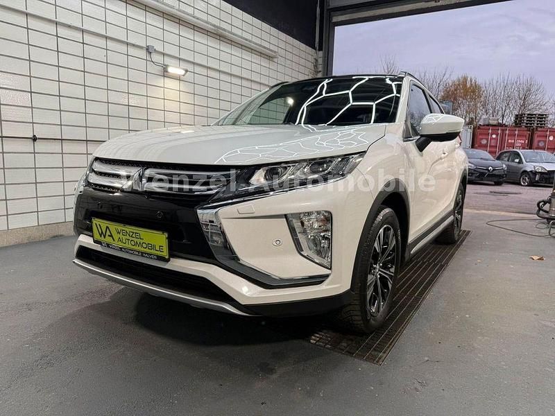 Weiß Gebraucht 2019 Mitsubishi Eclipse Cross Top SUV | 16.495 € (Fairer Preis) - Bild 1/4