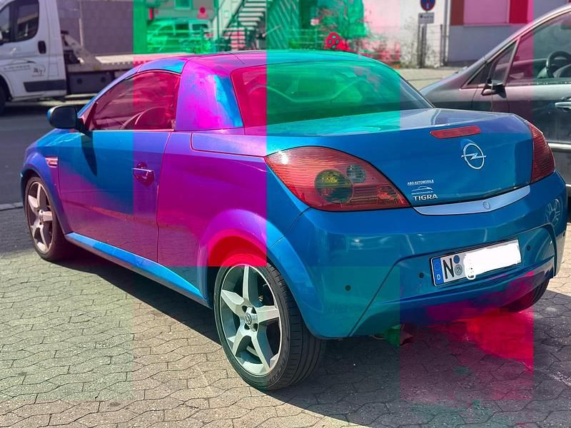 Gebraucht Opel Tigra 90 PS (66 kW) 2006 Blau Cabrio