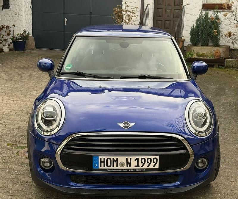 Second-hand Mini Cooper 136 CP (100 kW) 2019 Albastru Hatchback