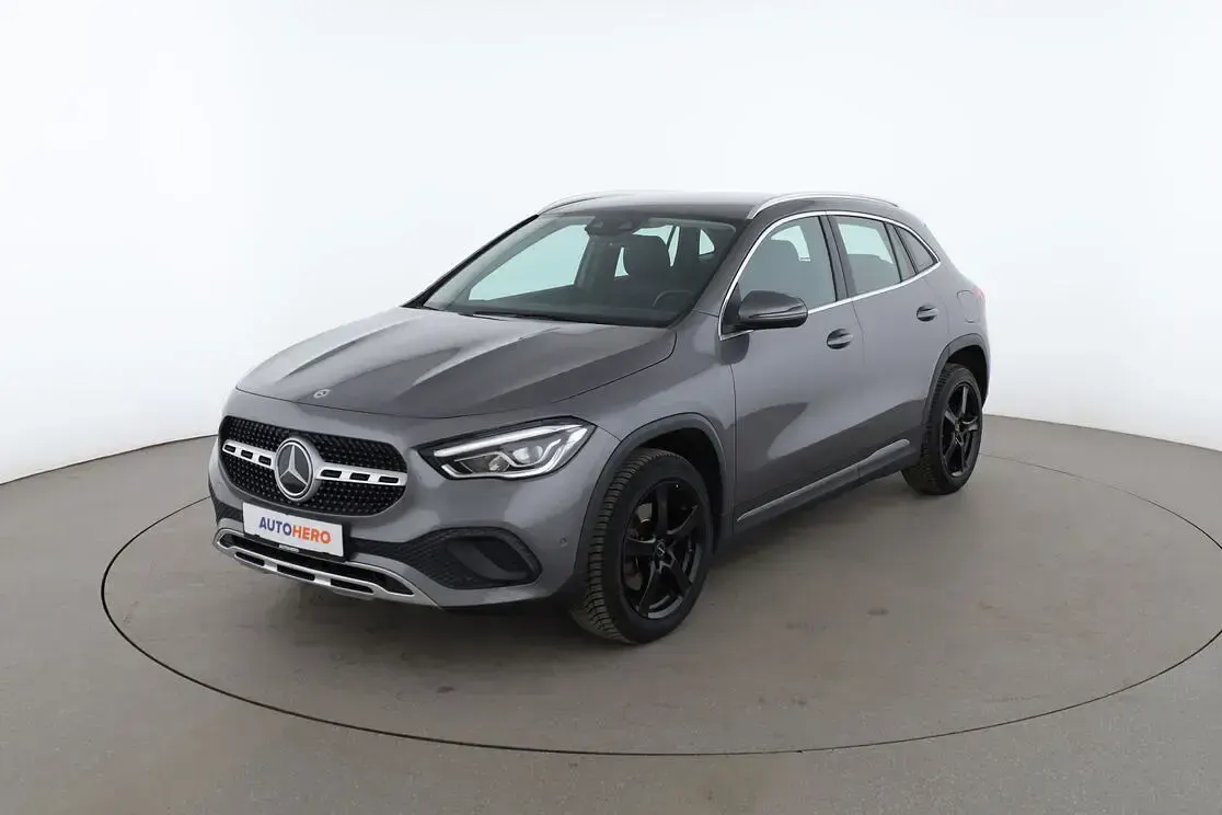 Gebraucht Mercedes GLA200 Progressive 163 PS (119 kW) 2020 SUV