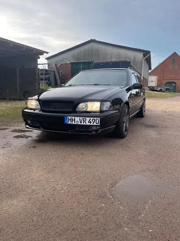 Gebraucht Volvo V70 239 PS (175 kW) 1998 Schwarz Kombi