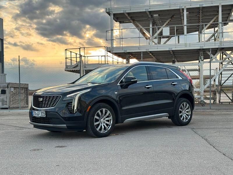 Gebraucht Cadillac XT4 230 PS (169 kW) 2023 Schwarz SUV