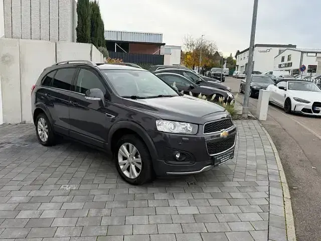 Gebraucht Chevrolet Captiva LT 184 PS (135 kW) 2013 Schwarz SUV