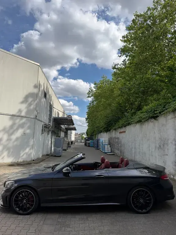 Gebraucht Mercedes C43 AMG AMG 390 PS (286 kW) 2019 Schwarz Cabrio