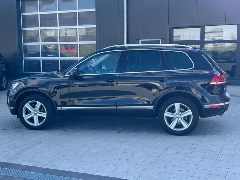 Gebraucht VW Touareg 262 PS (192 kW) 2016 Schwarz SUV