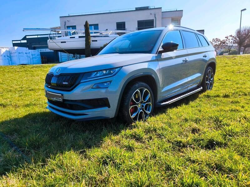 Grau Gebraucht 2019 Skoda Kodiaq RS SUV | 30.500 € (Fairer Preis) - Bild 1/4