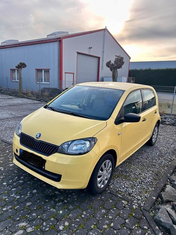 Gebraucht Skoda Citigo 60 PS (44 kW) 2014 Gelb Kleinwagen
