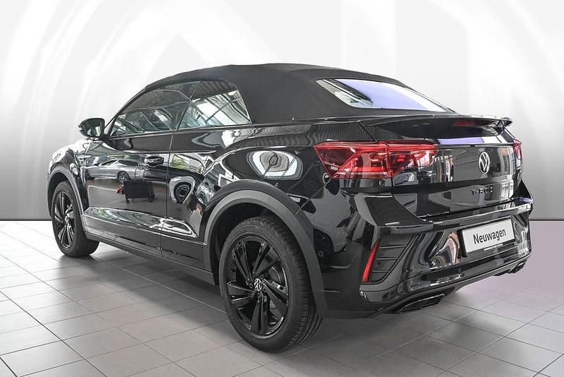 Gebraucht VW T-Roc Cabriolet Design 150 PS (110 kW) 2025 Deep black perleffekt Cabrio