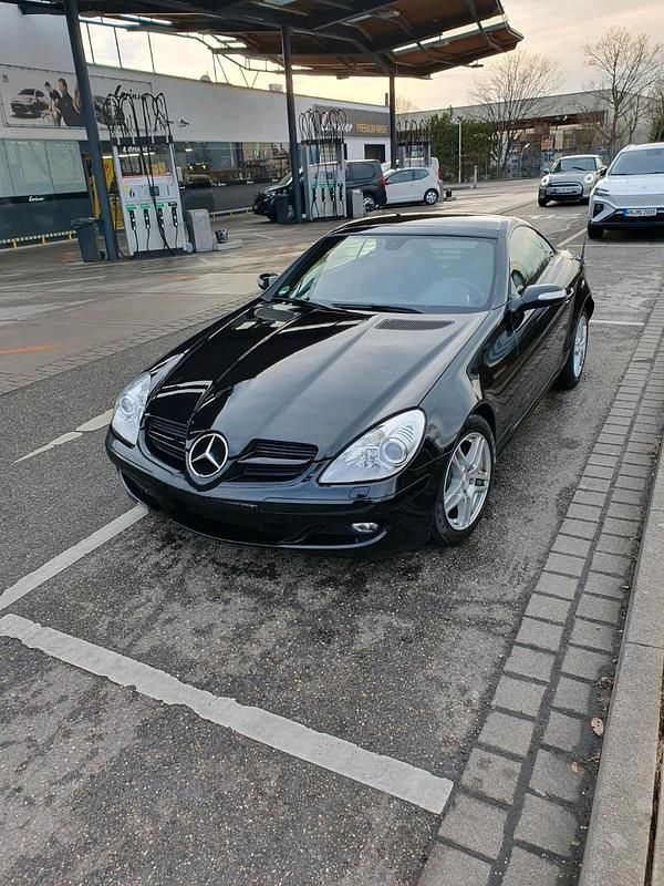 Schwarz Gebraucht 2008 Mercedes SLK280 Cabrio | 9.900 € (Fairer Preis) - Bild 1/4