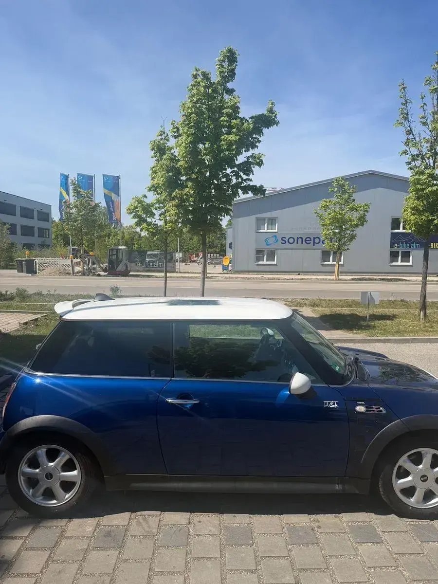 Używany Mini Cooper S 163 KM (119 kW) 2005 Niebieski Hatchback