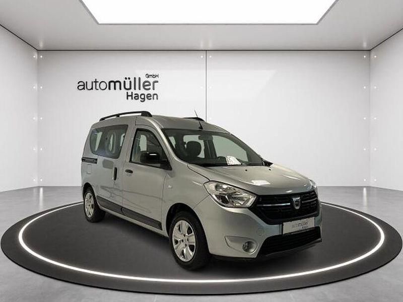 Highland grey Gebraucht 2020 Dacia Dokker Comfort Van / Kleinbus | 11.990 € (Superpreis) - Bild 1/4