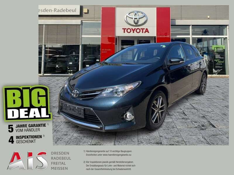 Dk. steel mc. Gebraucht 2015 Toyota Auris Edition Limousine | 11.490 € (Guter Preis) - Bild 1/2