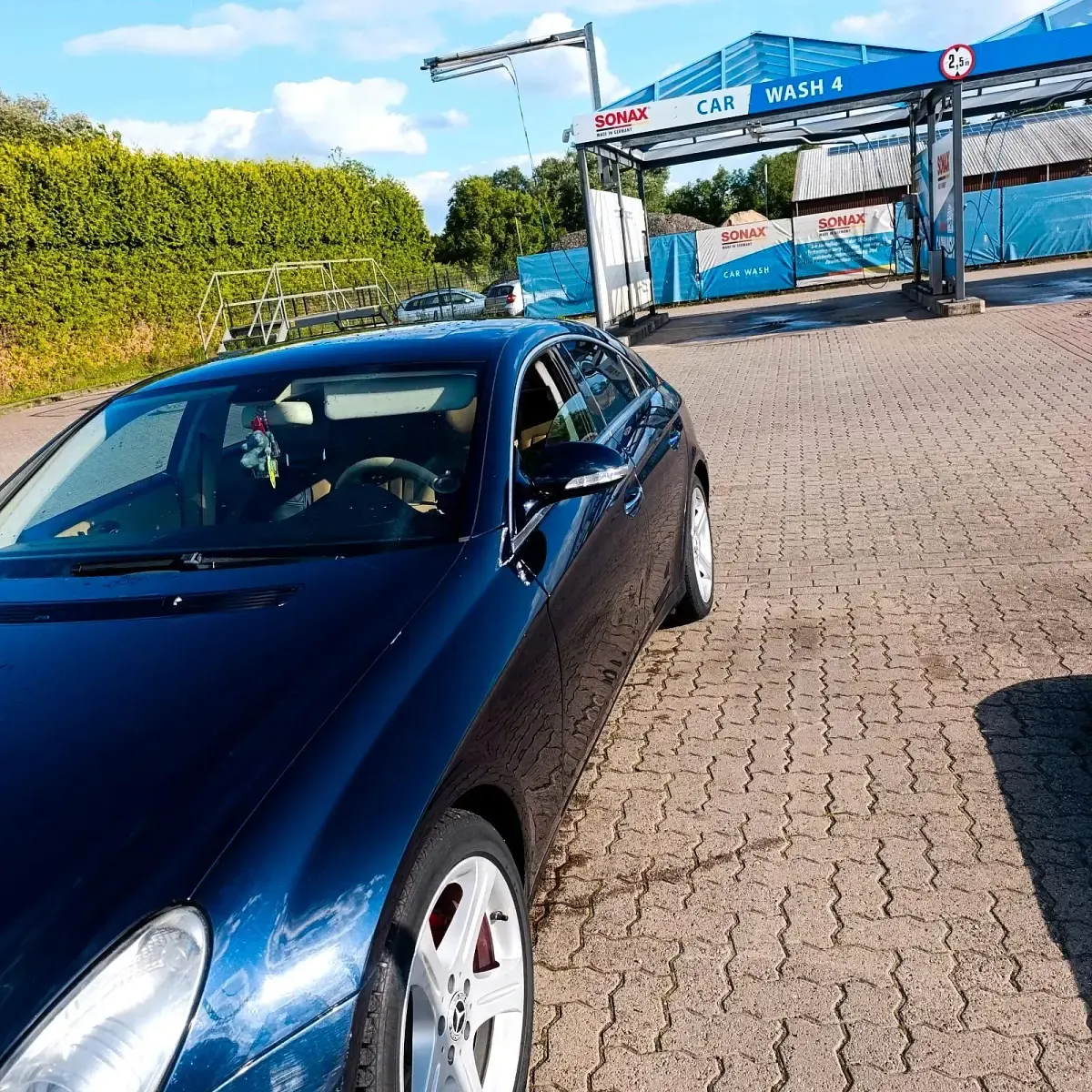 Gebraucht Mercedes CLS320 240 PS (176 kW) 2007 Blau Coupé