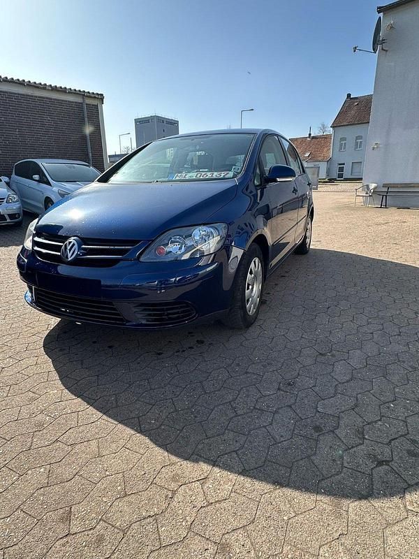 Gebraucht VW Golf Plus 85 PS (62 kW) 2005 Blau Van / Kleinbus