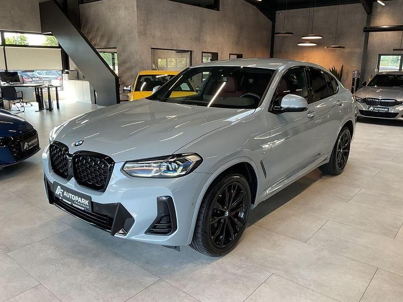 Grau Gebraucht 2022 BMW X4 M Sport SUV | 40.980 € - Bild 1/4
