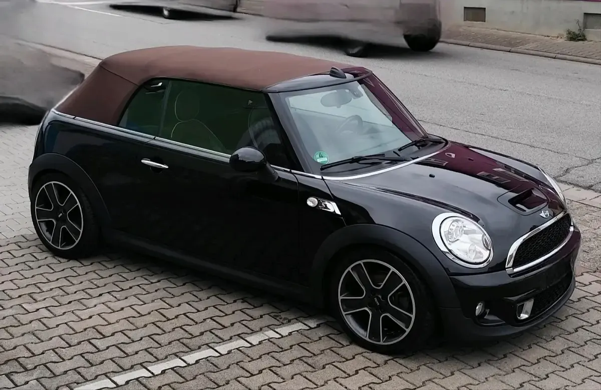 Brugt Mini Cooper S Cabriolet 184 HK (135 kW) 2011 Sort Cabriolet