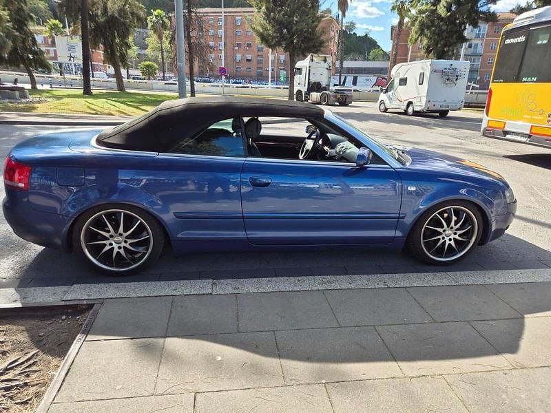Gebraucht Audi A4 2004 Blau Cabrio