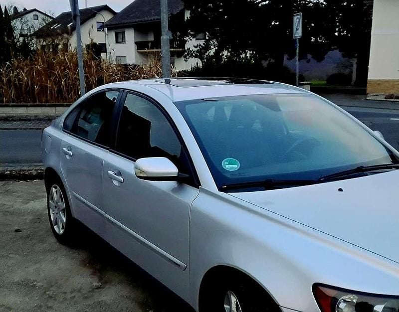 Gebraucht 2004 Volvo S40 Limousine | 3.865 € (Fairer Preis) - Bild 1/4