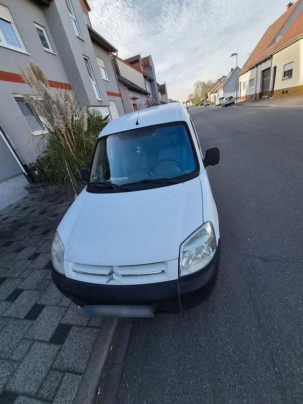 Gebraucht Citroën Berlingo 90 PS (66 kW) 2006 Weiß Van / Kleinbus