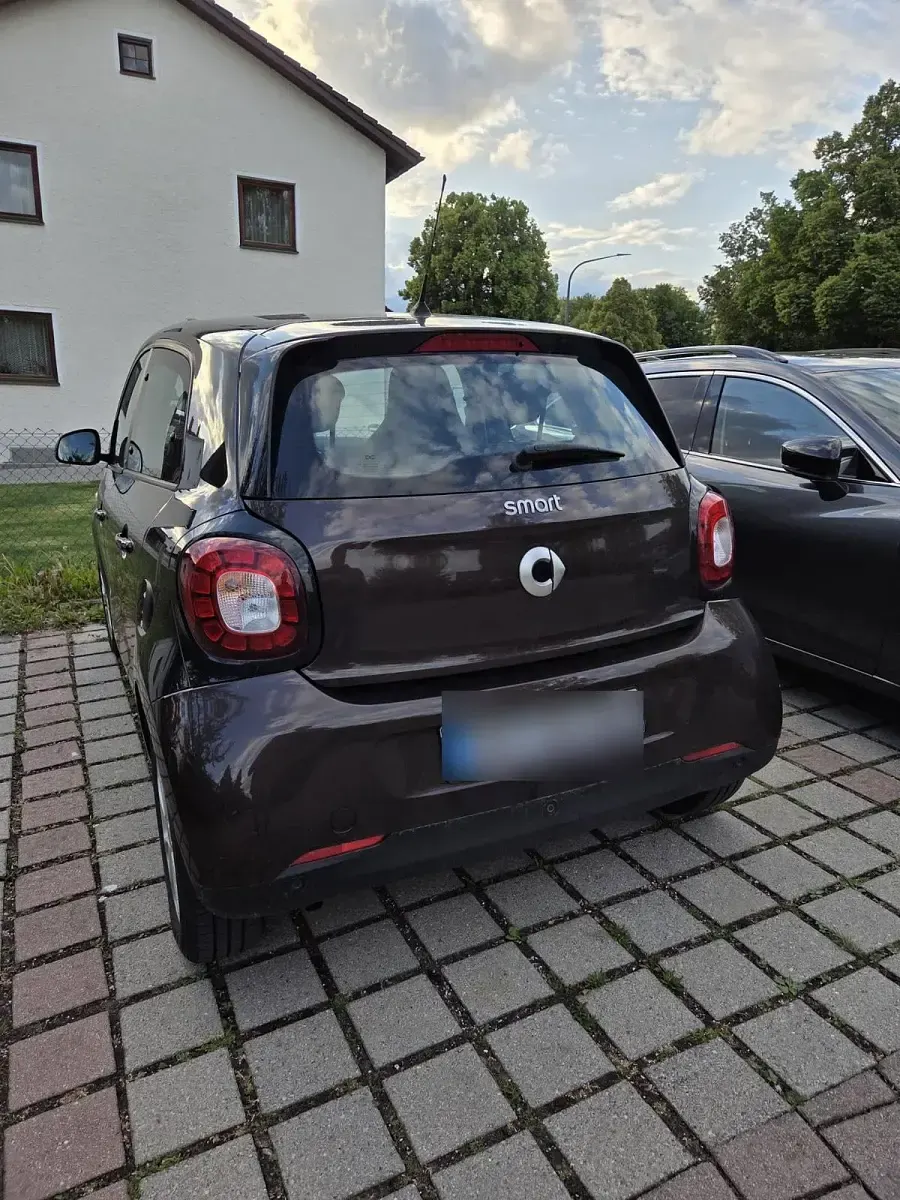 Gebraucht Smart ForFour Passion 71 PS (52 kW) 2019 Braun Kleinwagen