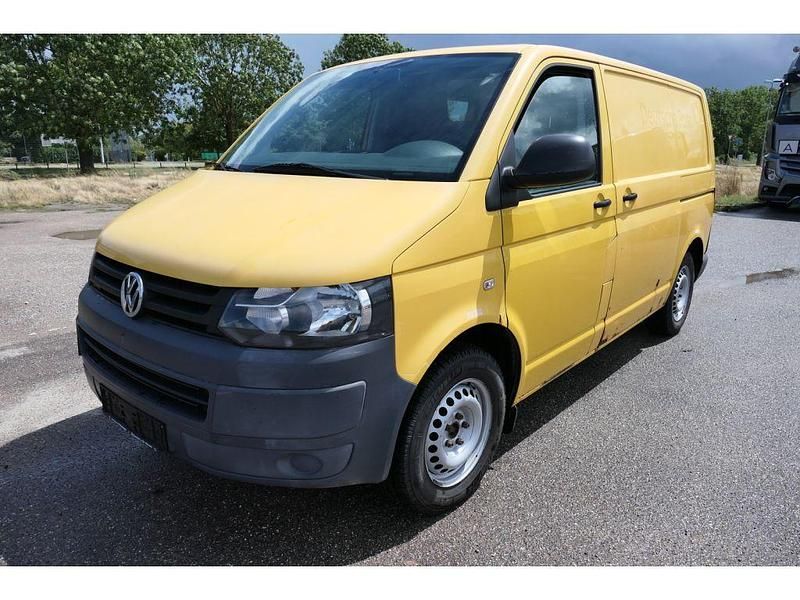 Gebraucht VW Transporter 84 PS (61 kW) 2010 Ginstergelb r1032 Van