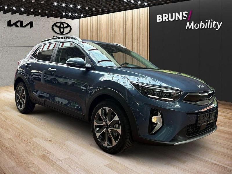 Gebraucht Kia Stonic Spirit 101 PS (74 kW) 2025 Denimblaumetallic SUV