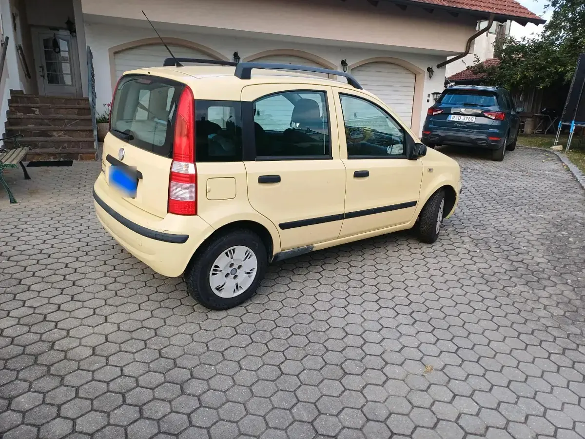 Gebraucht Fiat Panda 70 PS (51 kW) 2009 Gelb Kleinwagen