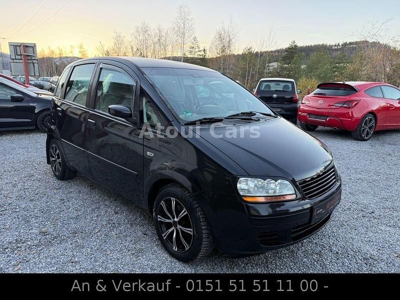 Gebraucht Fiat Idea 95 PS (69 kW) 2004 Schwarz Van / Kleinbus