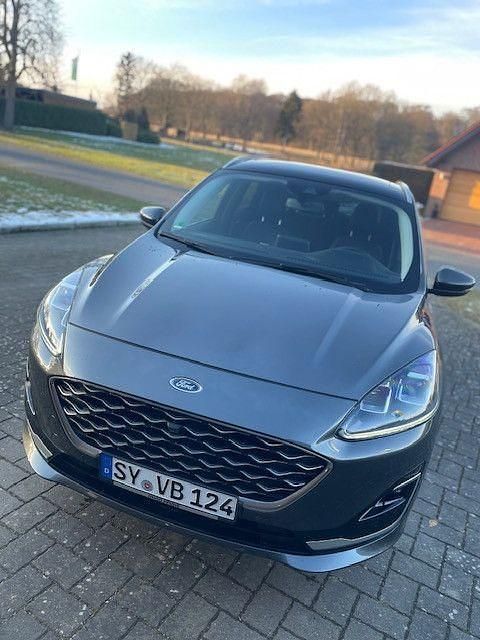 Gebraucht Ford Kuga Vignale 224 PS (164 kW) 2023 Grau SUV