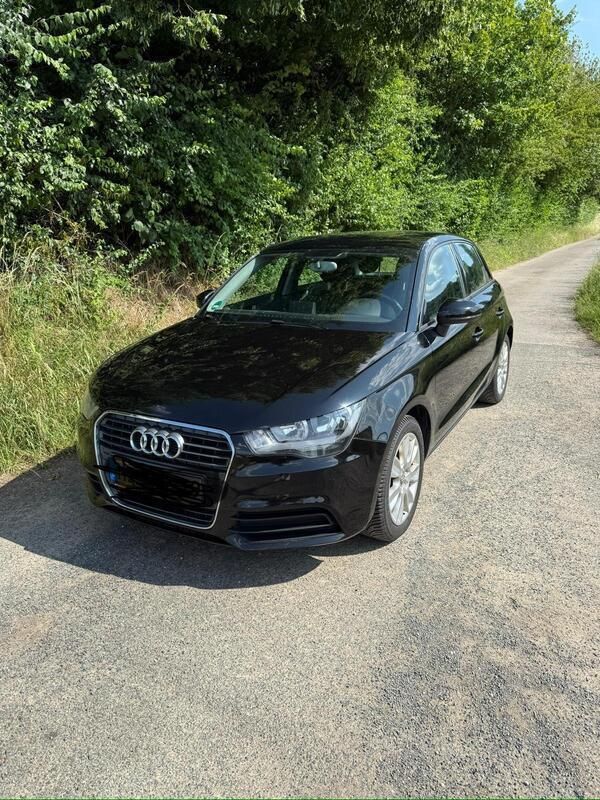 Schwarz Gebraucht 2013 Audi A1 Kleinwagen | 6.700 € (Guter Preis) - Bild 1/4