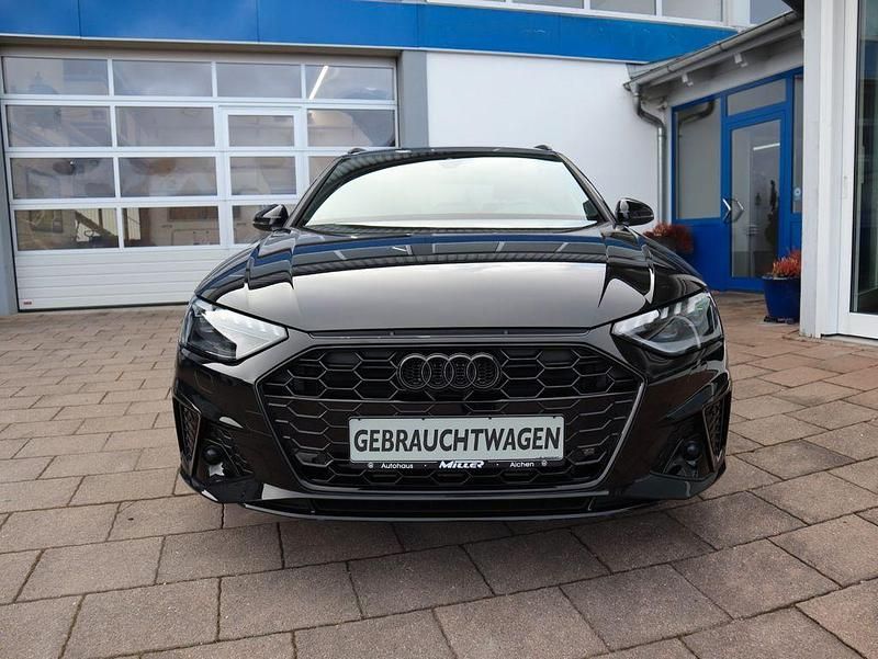 Gebraucht Audi A4 S-Line 204 PS (150 kW) 2024 Schwarz Kombi
