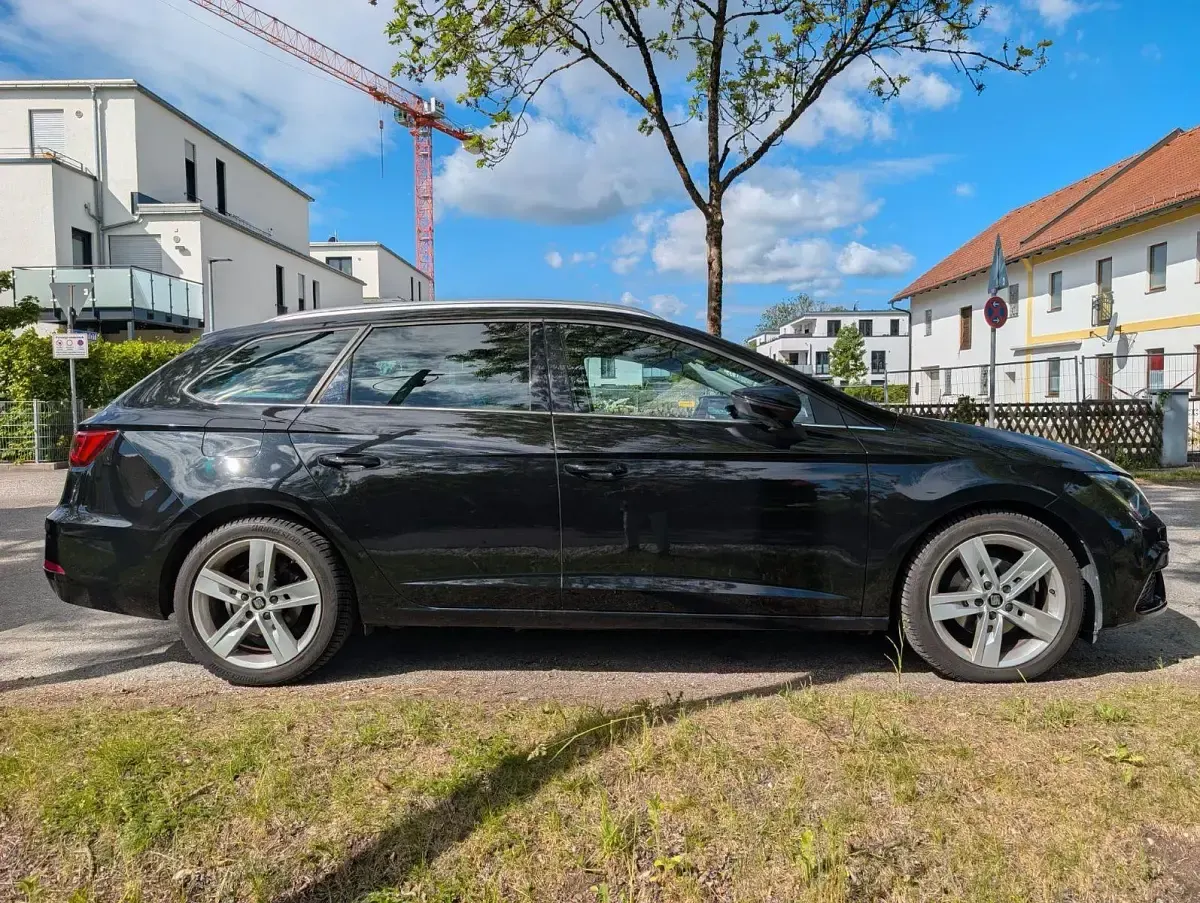 Gebraucht Seat Leon FR 150 PS (110 kW) 2018 Schwarz Kombi