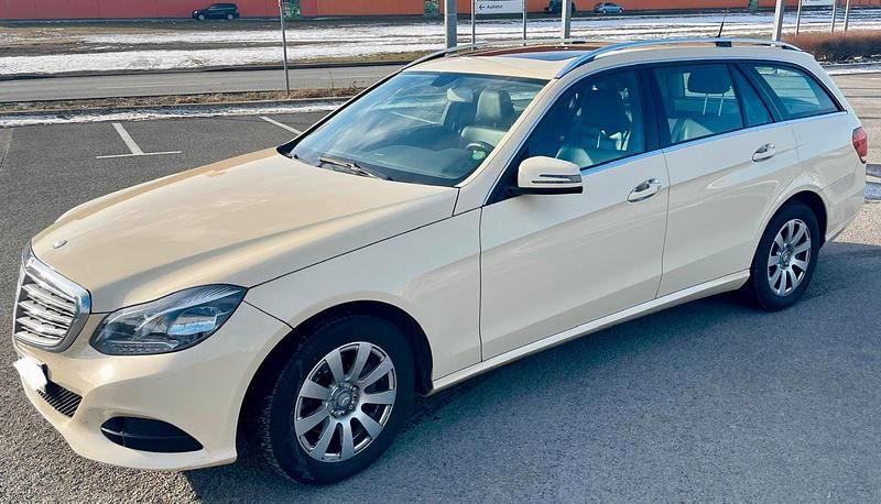 Gebraucht Mercedes E200 136 PS (100 kW) 2015 Beige Kombi