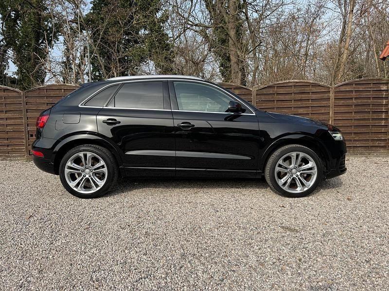 Gebraucht Audi Q3 Ambiente 200 PS (147 kW) 2015 Schwarz SUV