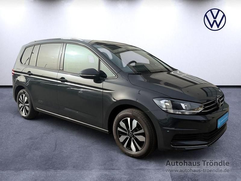 Gebraucht VW Touran Move 150 PS (110 kW) 2024 Grau Van / Kleinbus