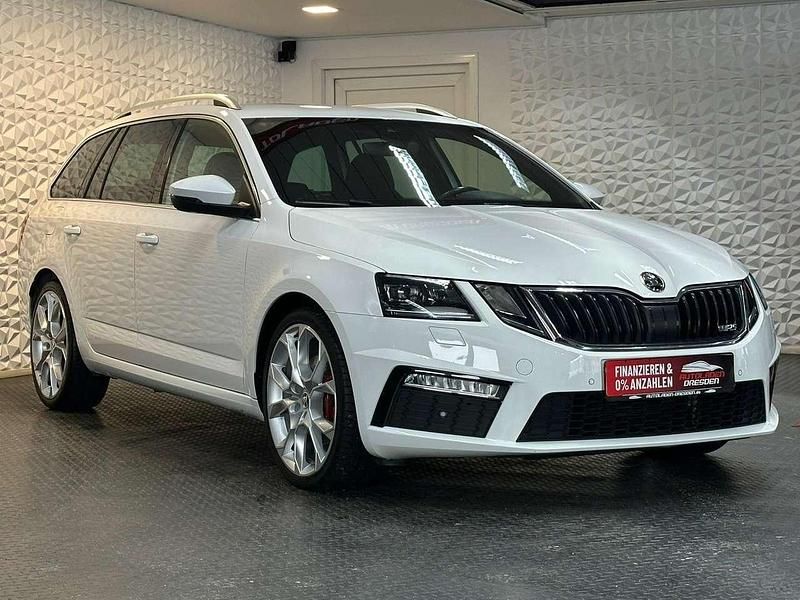 Gebraucht Skoda Octavia RS 184 PS (135 kW) 2019 Weiß Kombi