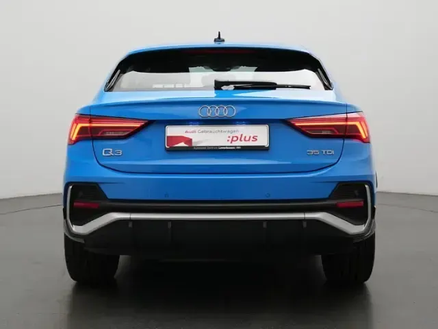 Gebraucht Audi Q3 150 PS (110 kW) 2023 Blau SUV