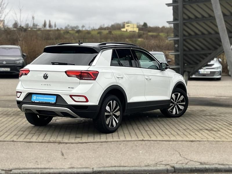 Gebraucht VW T-Roc Move 150 PS (110 kW) 2024 Pure white SUV