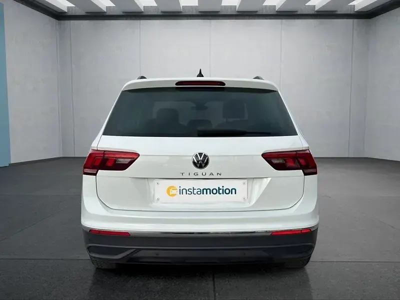 Gebraucht VW Tiguan 150 PS (110 kW) 2021 Weiß SUV