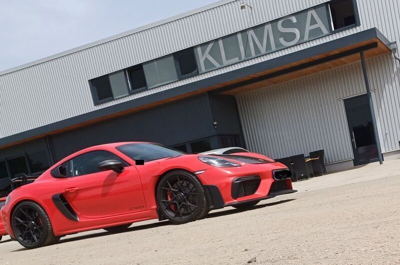 Rot Gebraucht 2024 Porsche Cayman GT4 Coupé | 199.999 € - Bild 1/4